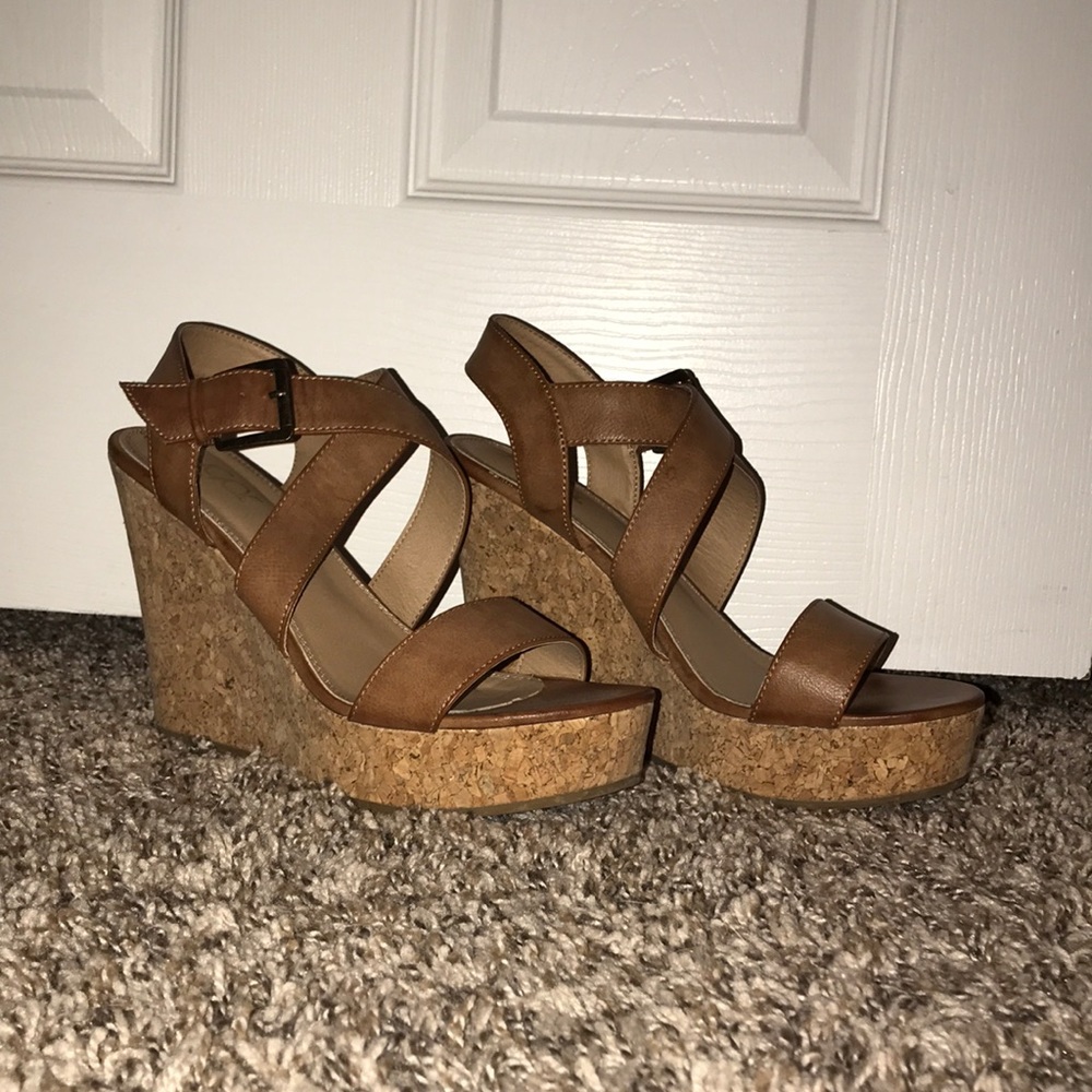 Cork wedges